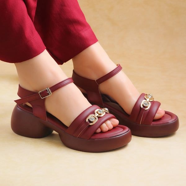 Envy Maroon Women sandal
