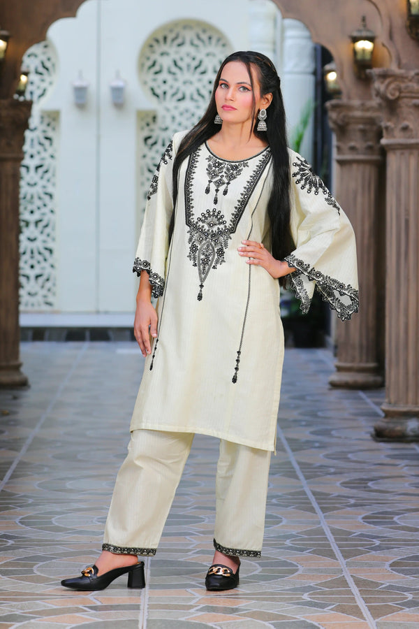 Freya White Embroidered 2Pcs