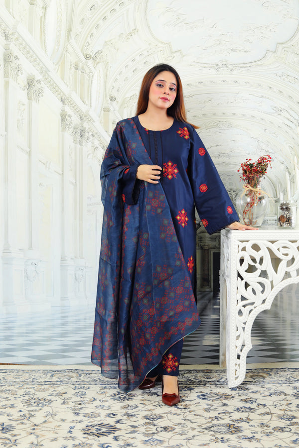 Rozalia Navy Embroidered 3Pcs